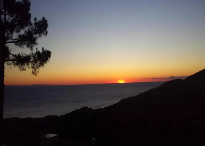 아파트 In Liguria Near Toirano Caves