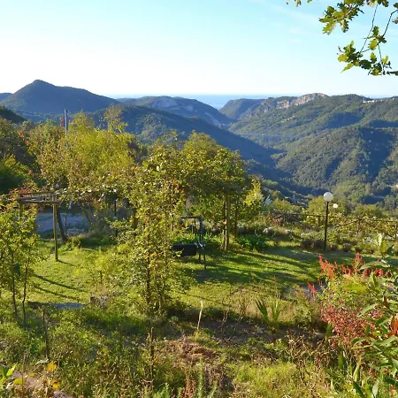 In Liguria Near Toirano Caves Apartment Vezzi Portio