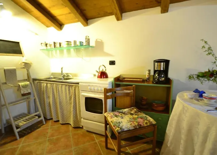 Apartmán In Liguria Near Toirano Caves Vezzi Portio